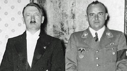 Adolf Hitler und Hans Frank  