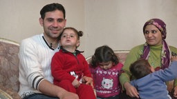 Ekram und seine Familie warten seit Monaten in Mersin auf die Flucht.  