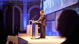 Bundeswirtschaftsminister Sigmar Gabriel (SPD) auf dem IT-Gipfel. © NDR/ARD