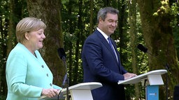 Angela Merkel (l.) und Markus Söder © NDR/ARD Foto: Screenshot