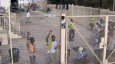 Auffanglager für Flüchtlinge in Lampedusa, Italien. © NDR/artdocu 