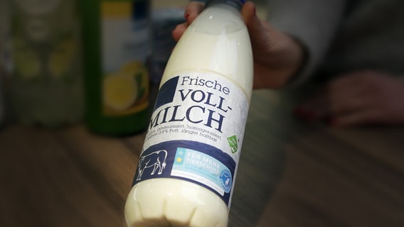 Milchflasche aus Plastik © NDR/ARD 