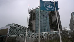 Internationaler Strafgerichtshof in Den Haag © NDR Foto: Screenshot