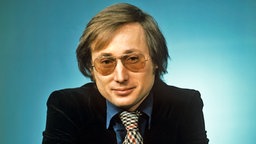 Auch er war 1977 Panorama-Redakteur: Der spätere "Spiegel-Chef" Stefan Aust in jungen Jahren. © NDR Foto: Panorama