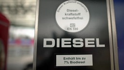 Zapfsäule mit Biodiesel © NDR Foto: Screenshot