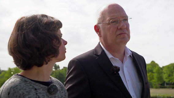 Anne Ruprecht (l.) und Stefan Sell © NDR Foto: Screenshot